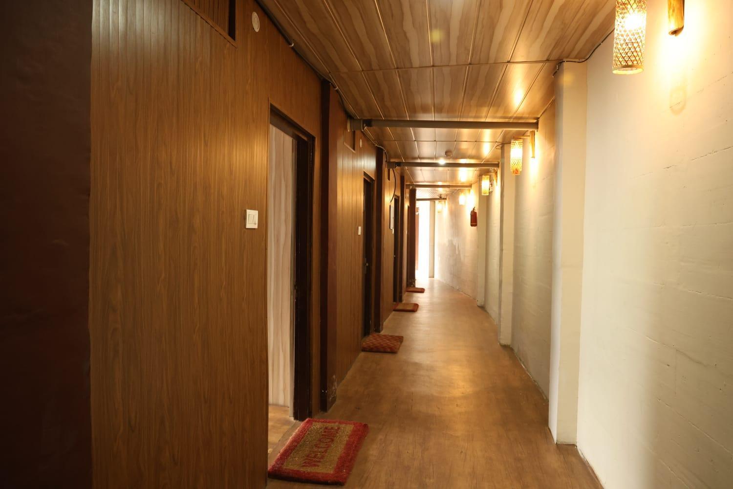 Sleeping Beauty Hotel Moutain View Property Joshīmath Zewnętrze zdjęcie