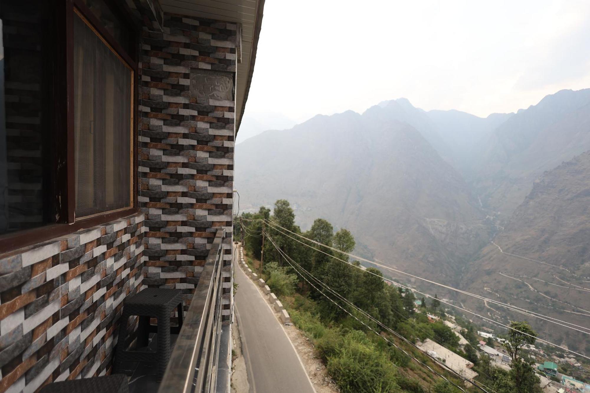 Sleeping Beauty Hotel Moutain View Property Joshīmath Zewnętrze zdjęcie