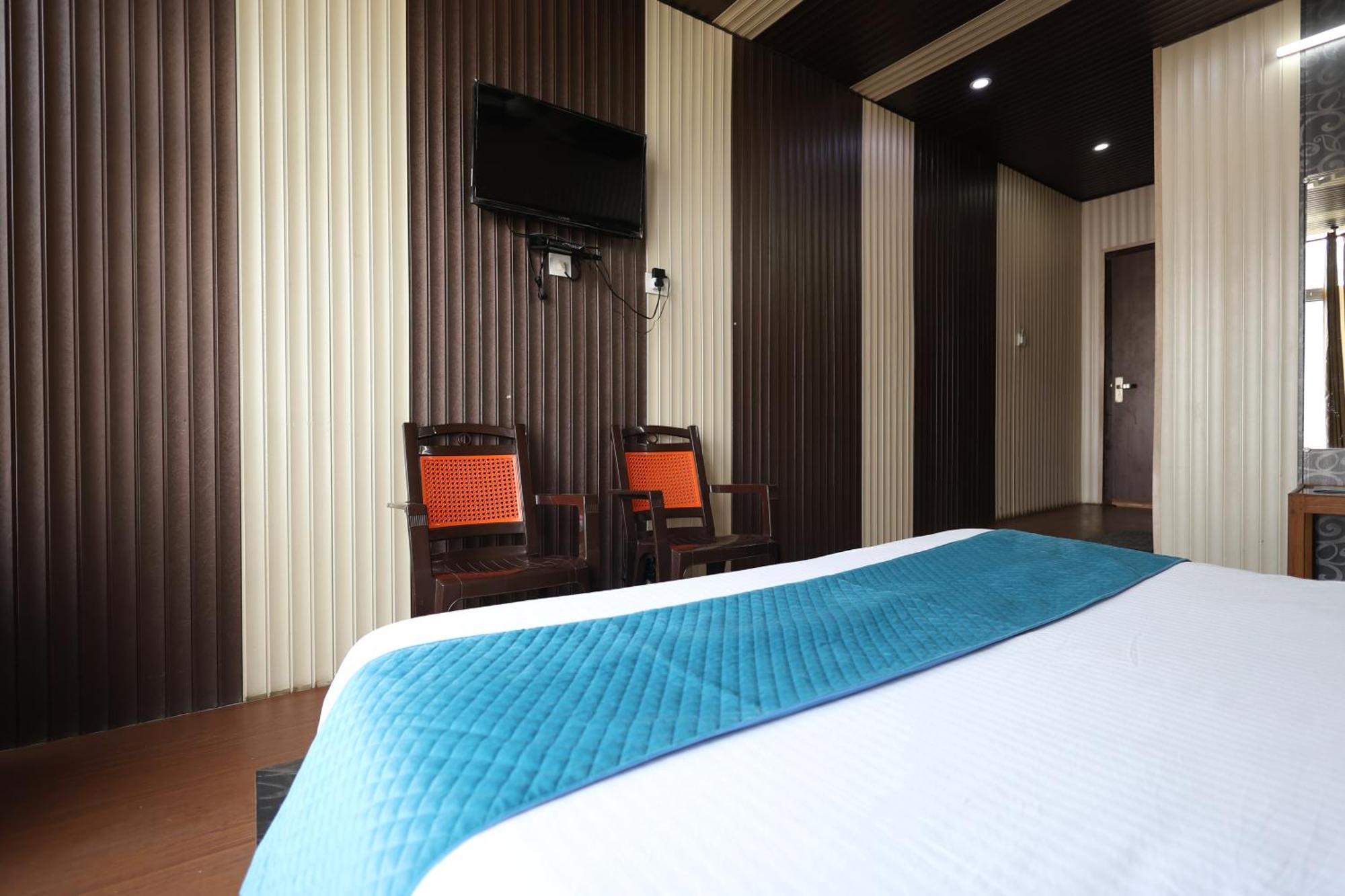 Sleeping Beauty Hotel Moutain View Property Joshīmath Zewnętrze zdjęcie